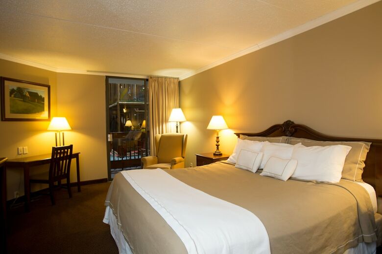 The Pzazz! Resort Hotel