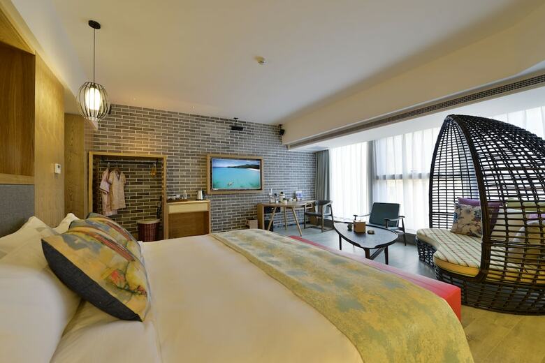 Mehood Lestie Hotel