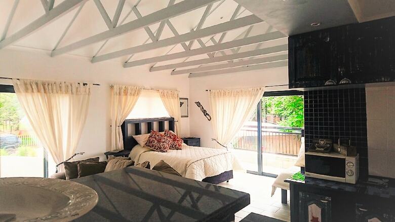 Apartamentos Glenluce Guesthouse