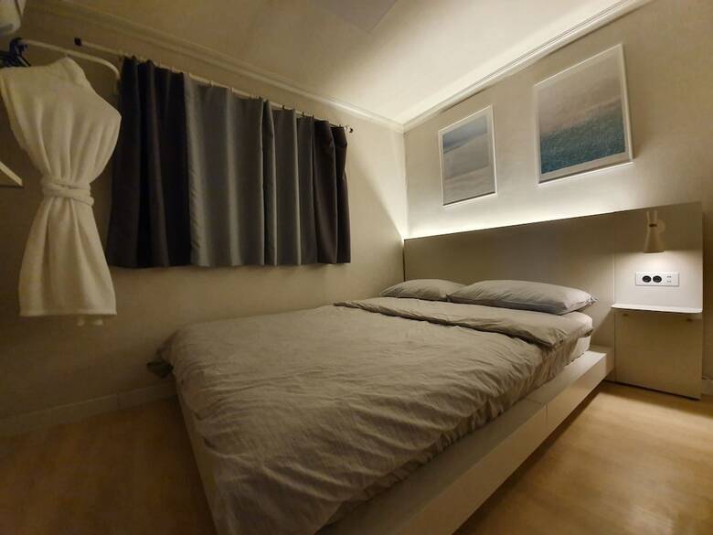 Hotel Ng House