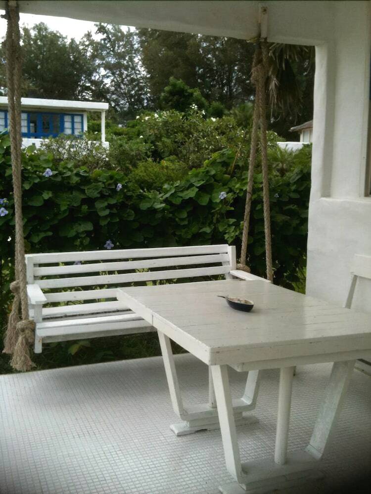 Hotel Hua Plee Lazy Beach