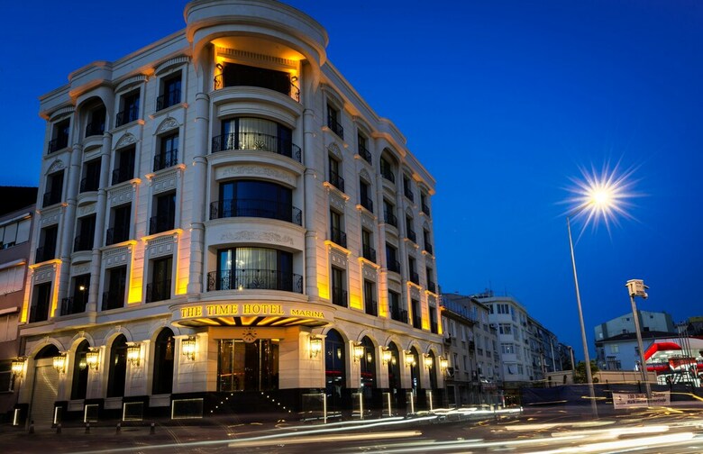 The Time Hotel Marina