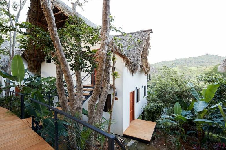 Hotel Treecasa Resort