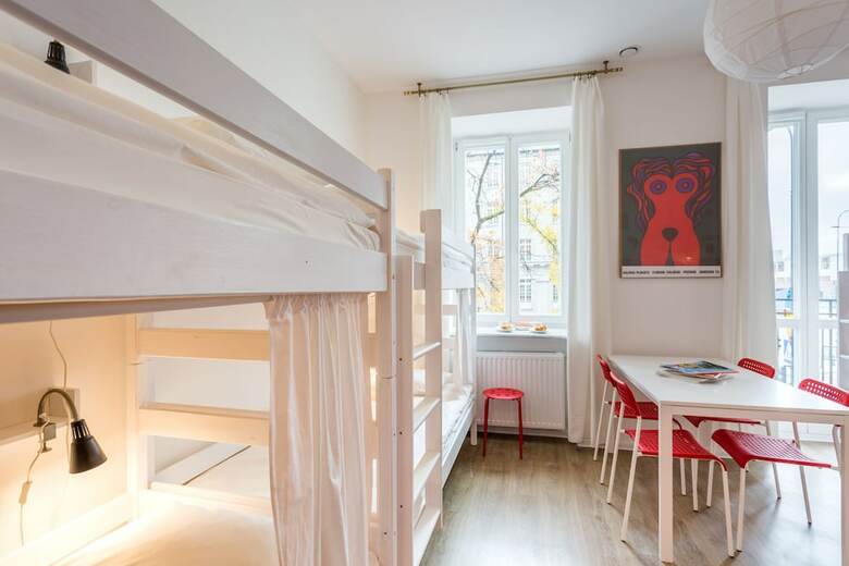 Hostal Vava Hostel