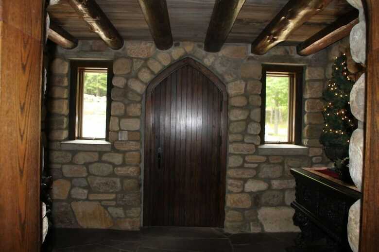 Highlands Castle