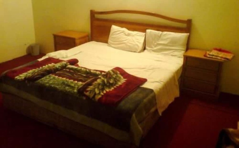 Hotel Sharda Resort