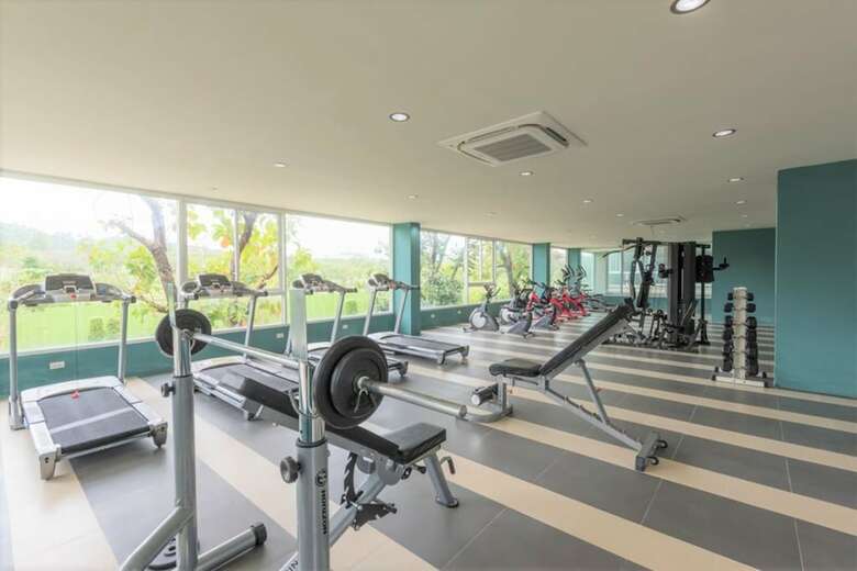 Jj Airport Condotel