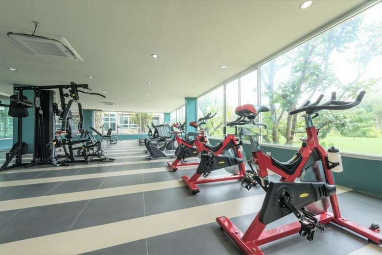 Jj Airport Condotel