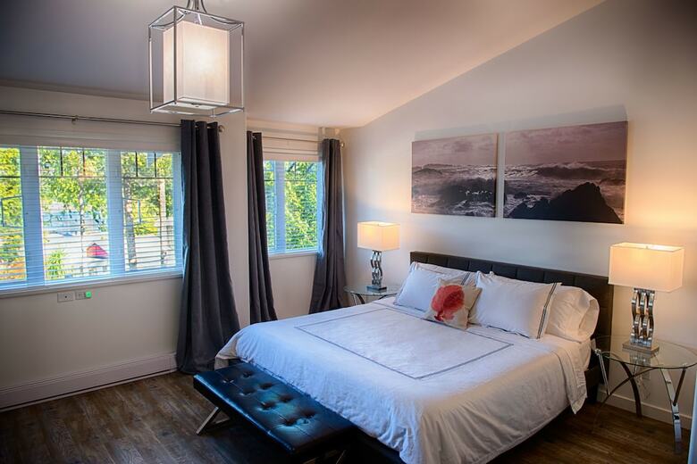 Hotel The Francis Boutique Inn