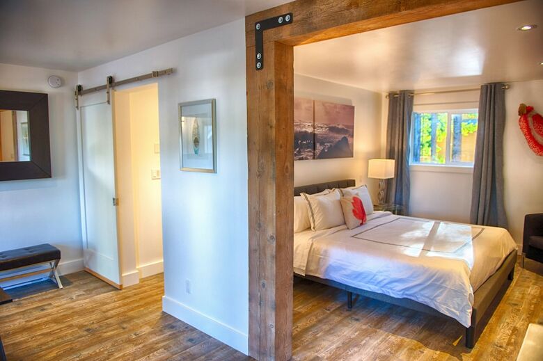 Hotel The Francis Boutique Inn