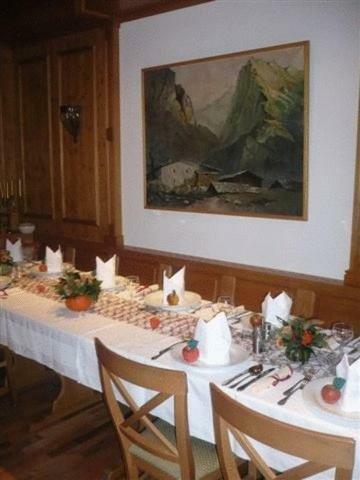 Hostal Hotel H�u�ler
