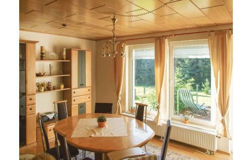 Holiday Home Hennebacher Str. S