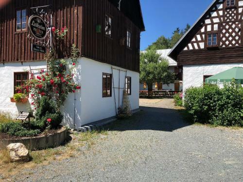 Hostal Gasthof & Pension Untere Rauner Muehle