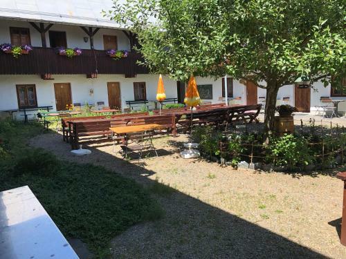 Hostal Gasthof & Pension Untere Rauner Muehle