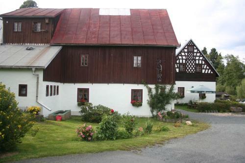 Hostal Gasthof & Pension Untere Rauner Muehle