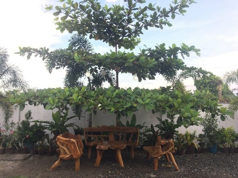 Hostal Ea Apartelle - Metro Vigan