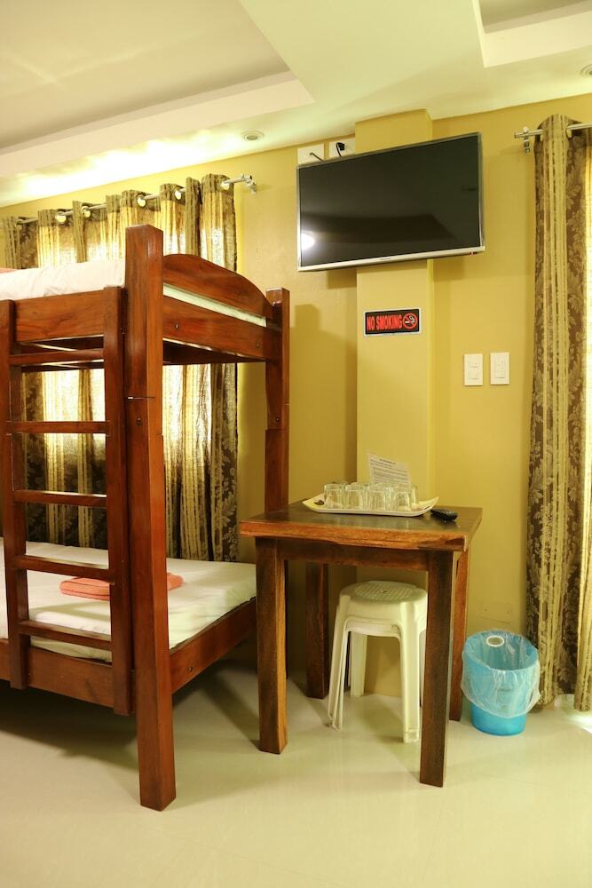 Hostal Ea Apartelle - Metro Vigan