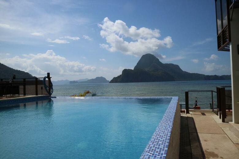 Hotel El Nido Reef Strand Resort