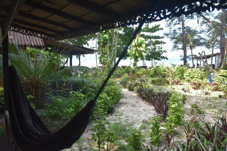 Hotel Bamboo Bungalows