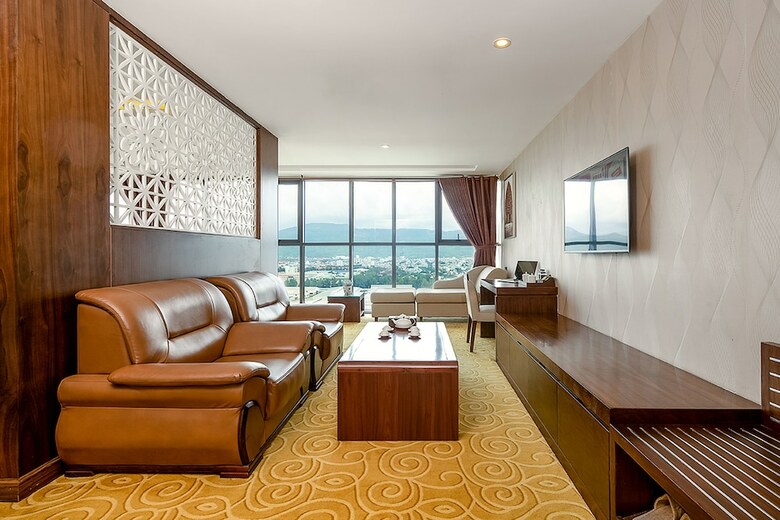 Luxtery Hotel