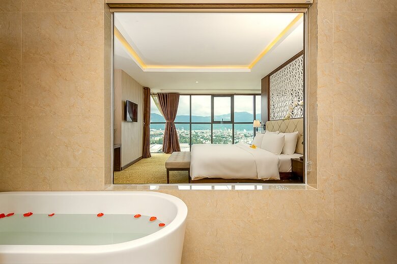 Luxtery Hotel