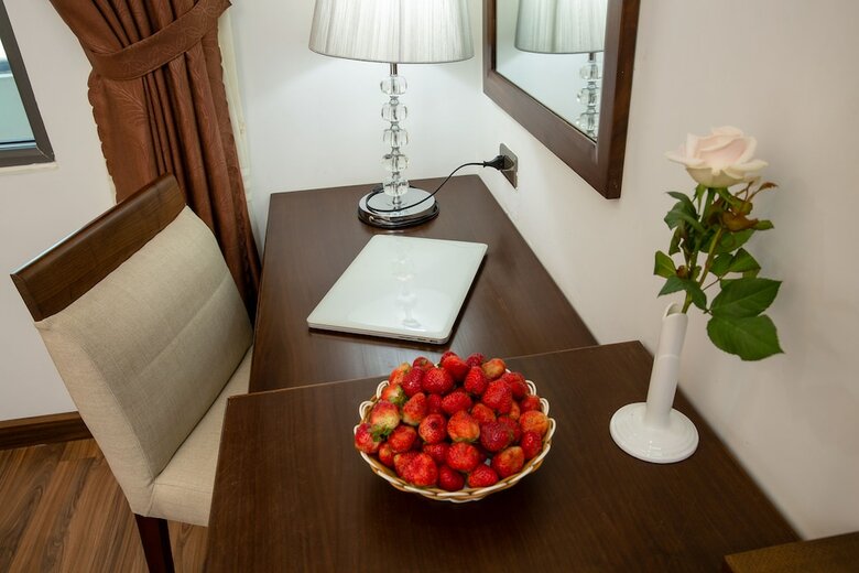 Luxtery Hotel