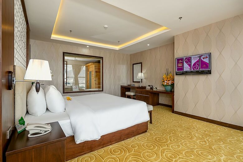 Luxtery Hotel