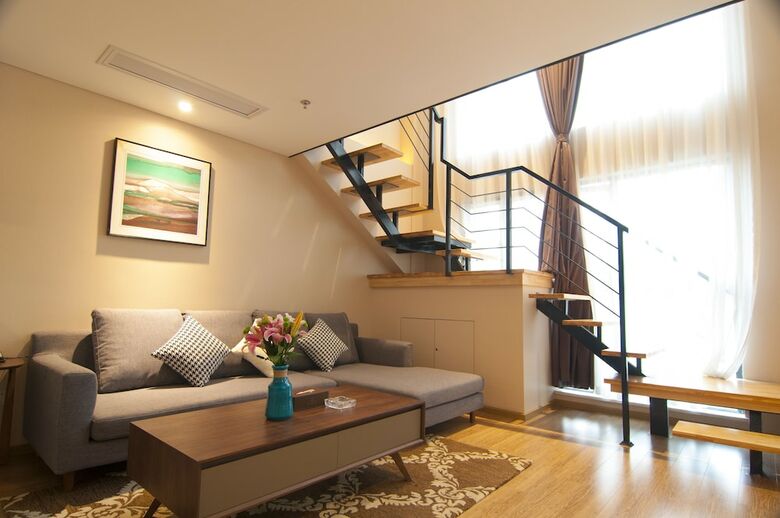Aparthotel Home Plus Suite Hotel And Apartment
