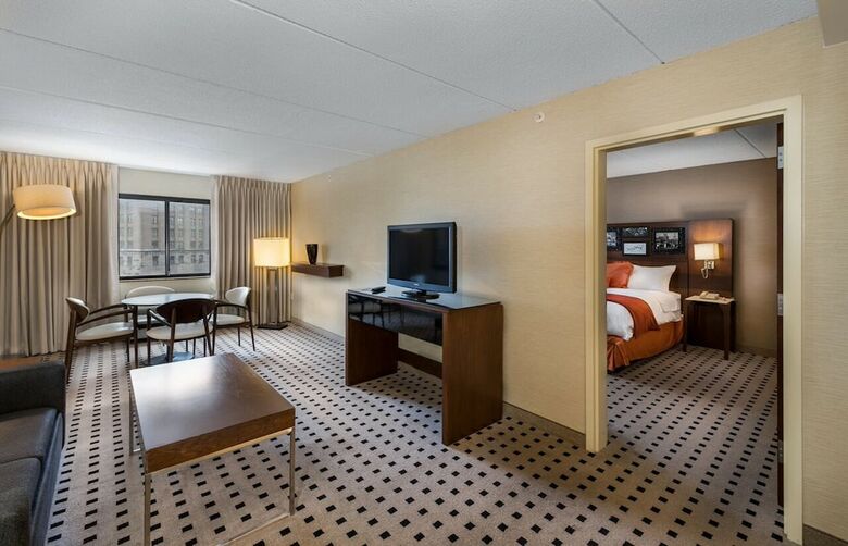 Delta Hotels By Marriott Utica