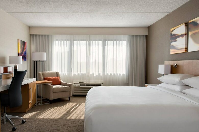 Delta Hotels By Marriott Utica