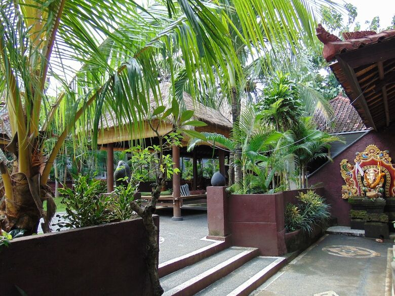 Bed & Breakfast Leggies Bungalows