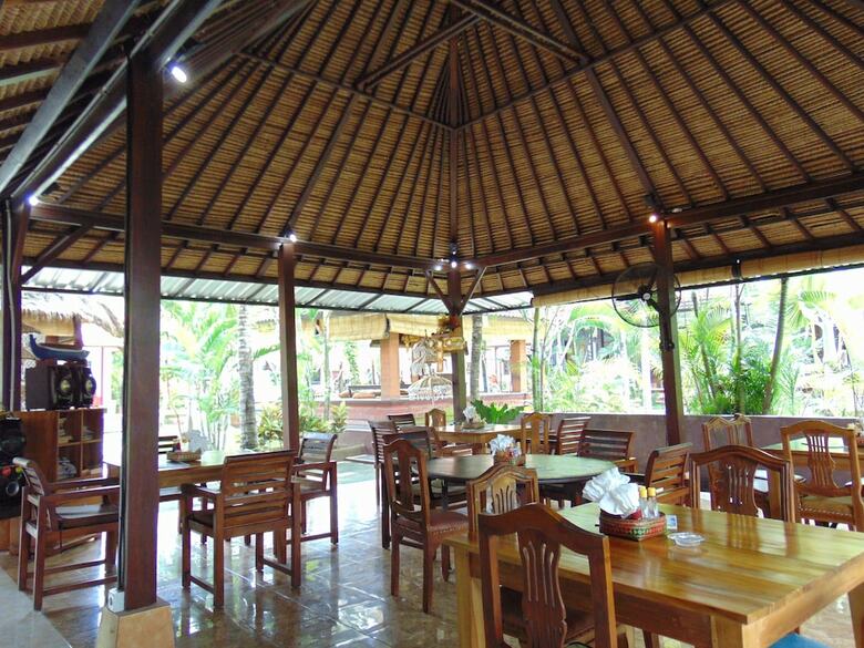 Bed & Breakfast Leggies Bungalows