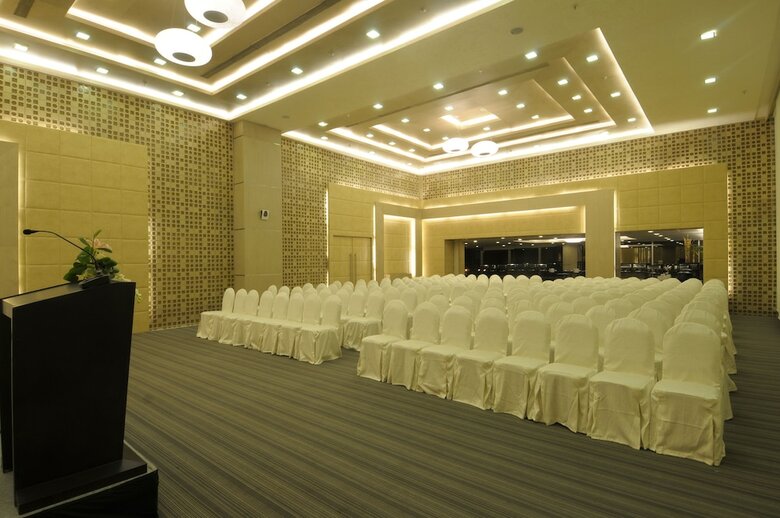 Hotel Starottel Ahmedabad