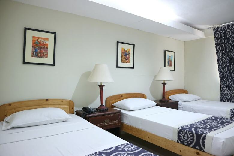 Hotel Metro Vigan Inn