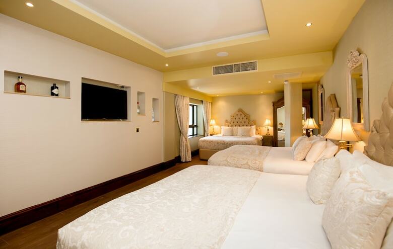 Signature Living At The Shankly Hotel