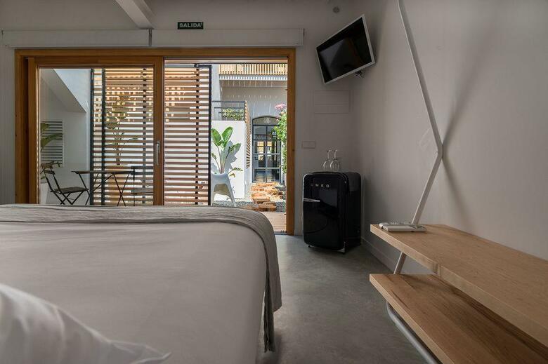 Sodium Hotel Boutique