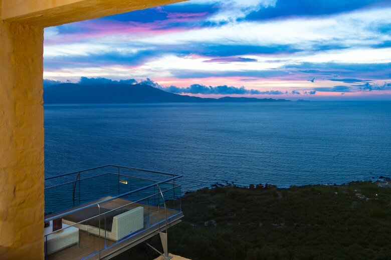 Ravdoucha Epavlis - Villa Athina