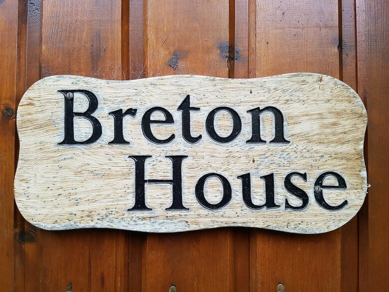 Bed & Breakfast Breton House