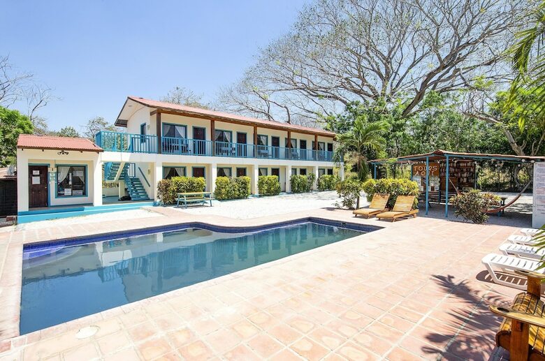 Hotel Cabinas Diversion Tropical