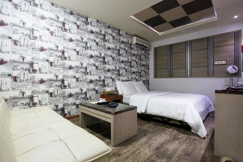 Hotel Jasmine