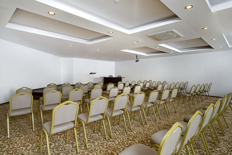 Iz Flower Side Beach Hotel - All Inclusive