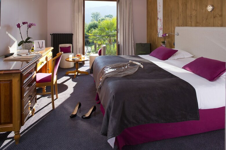 Hotel H�tel Les Grillons