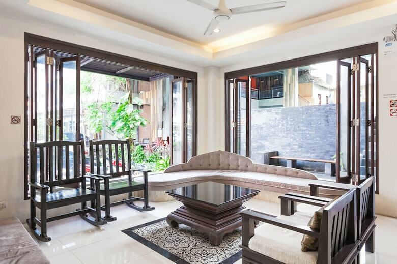 Hotel Zen Rooms Patong Sai Kor Road
