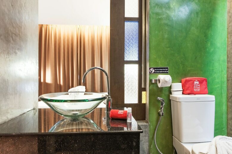Hotel Zen Rooms Patong Sai Kor Road