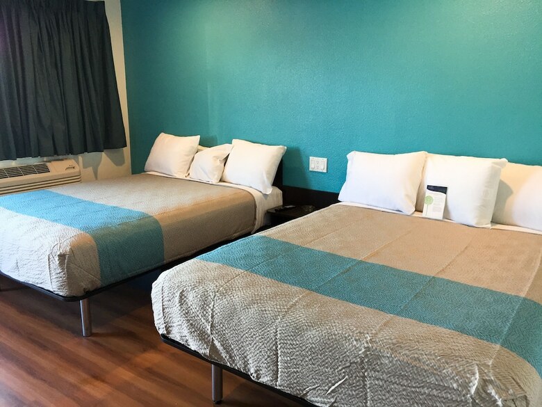 Motel 6 San Bernardino, Ca - Downtown
