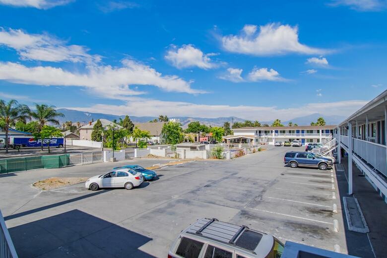 Motel 6 San Bernardino, Ca - Downtown