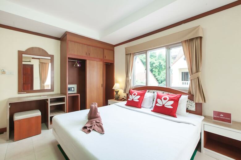 Hotel Zen Rooms Rat-u-thid 200 Phi Road