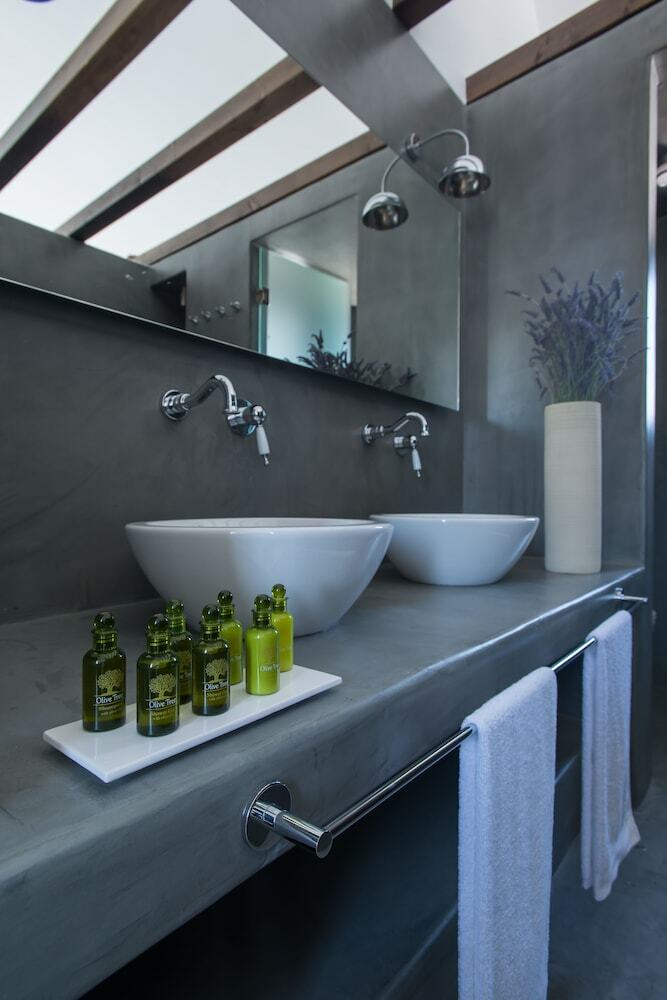 Azar Villas