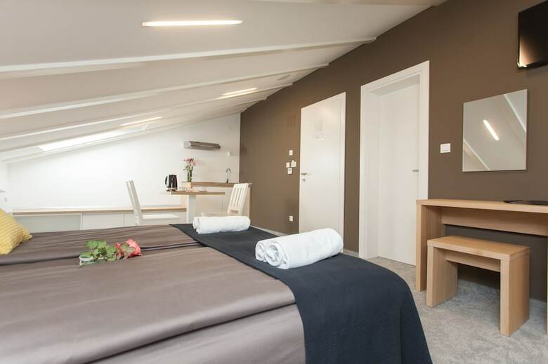 Hotel B&B Villa Castrum