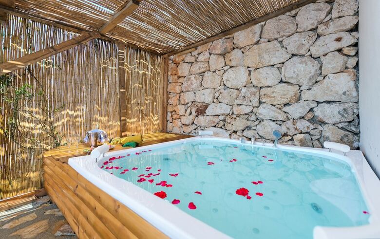 Hotel Mandalina Luxury Suites